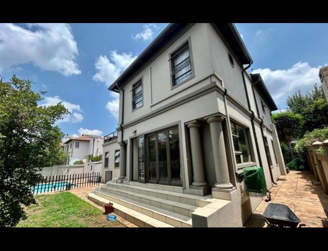 4 BEDROOM HOUSE FOR SALE IN ASPEN HILLS